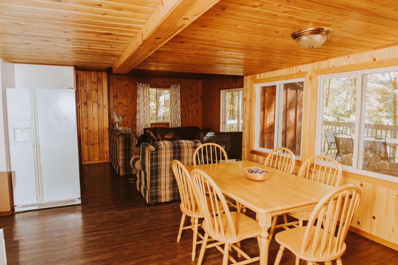 Lang Lake Resort Espanola Exteriör bild