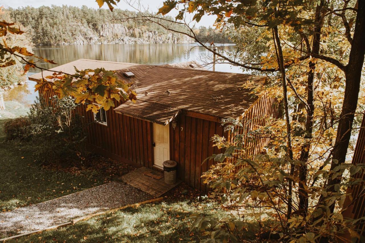 Lang Lake Resort Espanola Exteriör bild