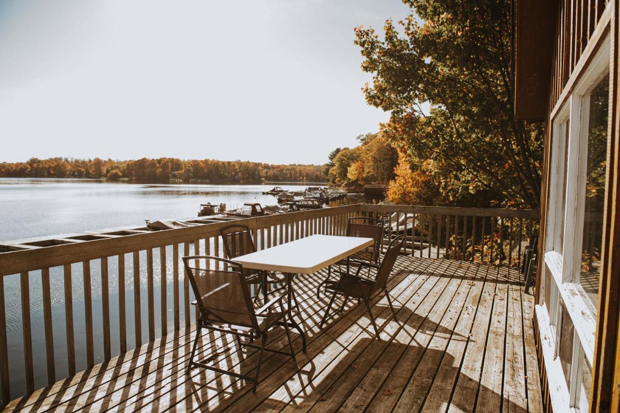 Lang Lake Resort Espanola Exteriör bild